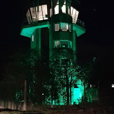 보스턴 The Tower 아파트 외부 사진